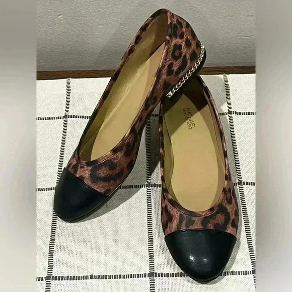 Michael Kors Shoes - Michael Kors Leopard Black/Gold Chain Ballerina Flats Size 7 Chic Sharp Quality
